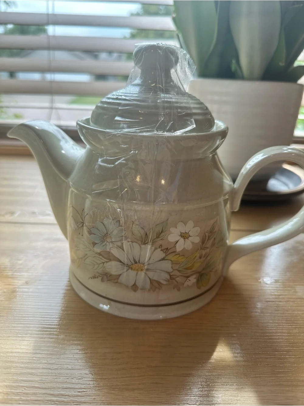 Royal Doulton Florinda Lambethware Floral Ceramic 13 Piece Tea Set Vintage EUC